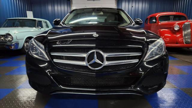 Photo of 2016 Black Mercedes-Benz C-Class