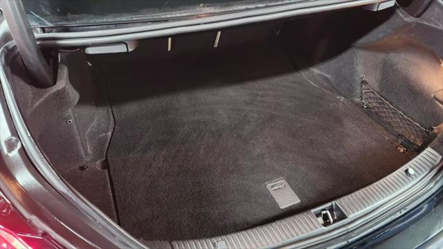 Photo of 2016 Black Mercedes-Benz C-Class