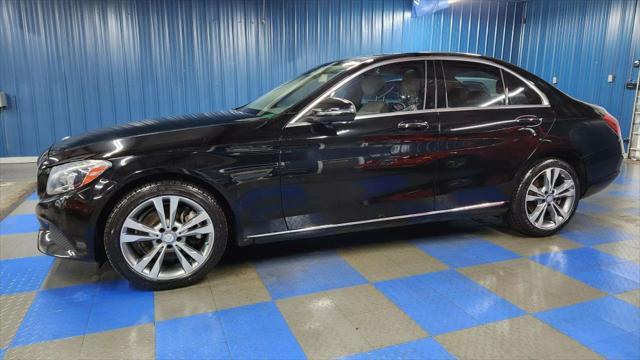 Photo of 2016 Black Mercedes-Benz C-Class