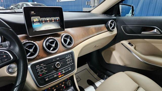 Photo of 2017 Black Mercedes-Benz GLA 250