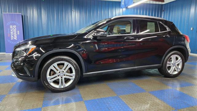 Photo of 2017 Black Mercedes-Benz GLA 250