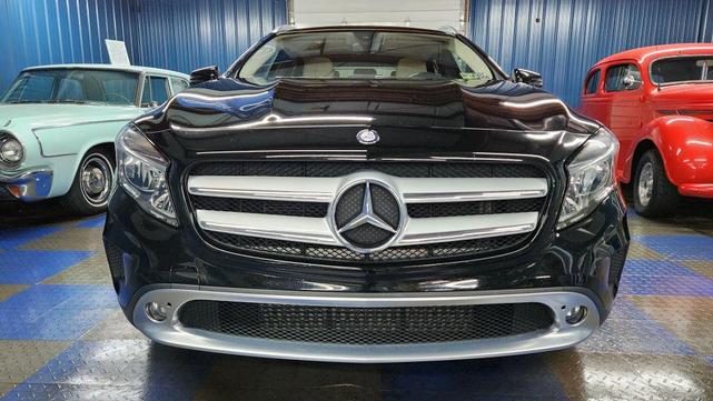 Photo of 2017 Black Mercedes-Benz GLA 250