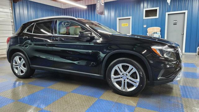 Photo of 2017 Black Mercedes-Benz GLA 250