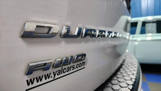 Photo of 2017 White Knuckle Clearcoat Dodge Durango