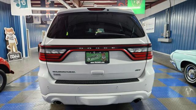 Photo of 2017 White Knuckle Clearcoat Dodge Durango
