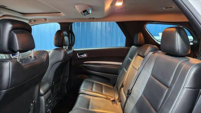 Photo of 2017 White Knuckle Clearcoat Dodge Durango