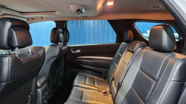 Photo of 2017 White Knuckle Clearcoat Dodge Durango