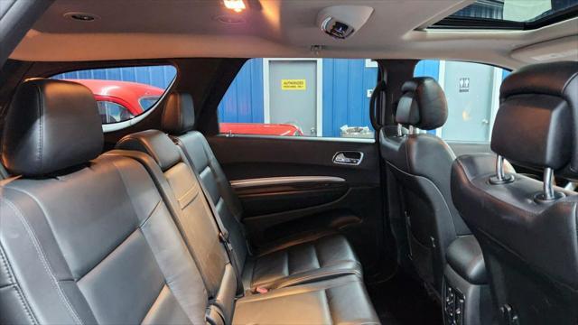 Photo of 2017 White Knuckle Clearcoat Dodge Durango