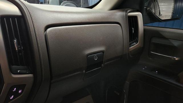 Photo of 2017 Onyx Black GMC Sierra 1500