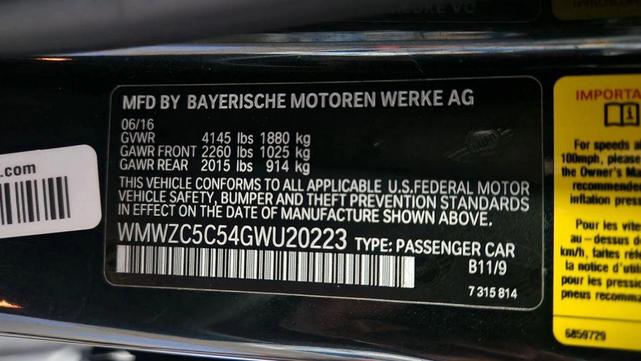 Photo of 2016 Absolute Black Metallic MINI Countryman