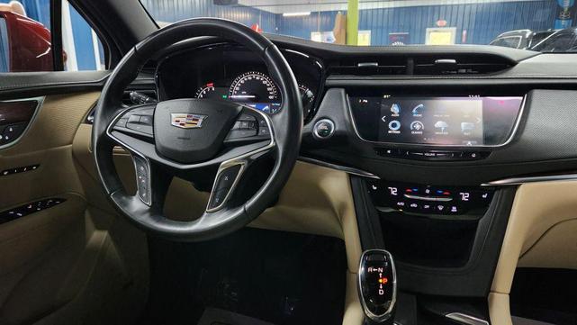 Photo of 2018 Red Cadillac XT5