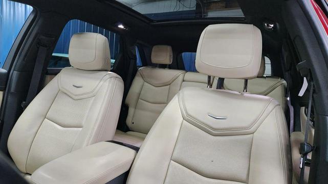 Photo of 2018 Red Cadillac XT5
