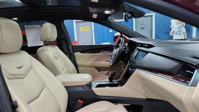 Photo of 2018 Red Cadillac XT5