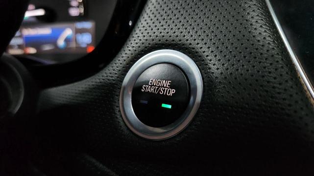 Photo of 2018 Red Cadillac XT5