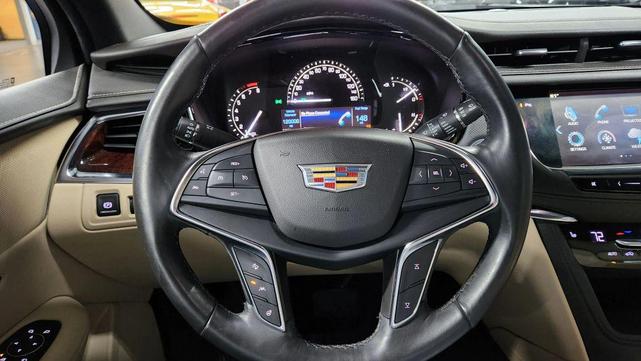 Photo of 2018 Red Cadillac XT5