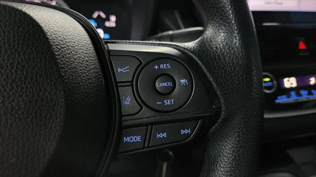Photo of 2021 Classic Silver Metallic Toyota Corolla