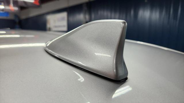 Photo of 2021 Classic Silver Metallic Toyota Corolla