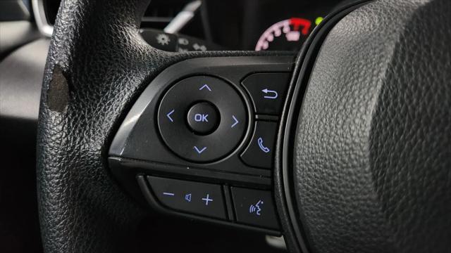 Photo of 2021 Classic Silver Metallic Toyota Corolla