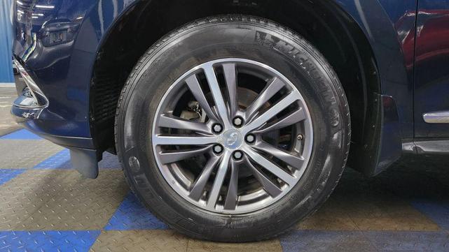 Photo of 2017 Blue INFINITI QX60