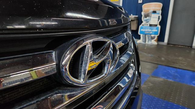 Photo of 2014 Twilight Black Hyundai Santa Fe Sport