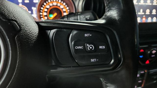 Photo of 2020 Gray Jeep Wrangler Unlimited