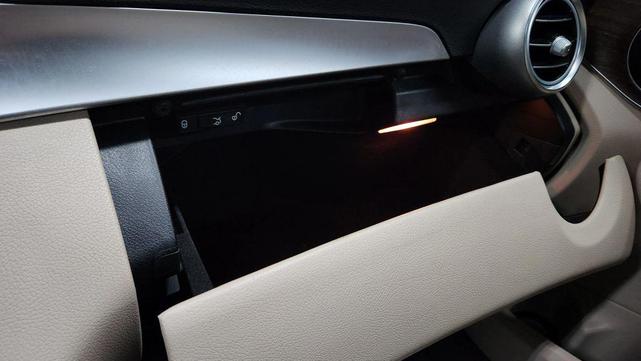 Photo of 2019 White Mercedes-Benz C-Class