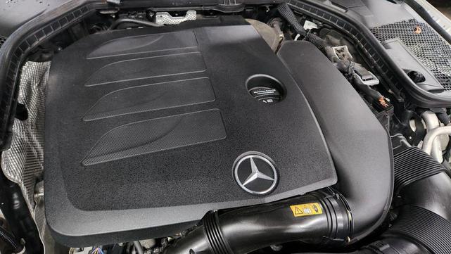 Photo of 2019 White Mercedes-Benz C-Class