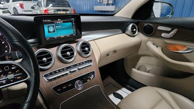 Photo of 2019 White Mercedes-Benz C-Class