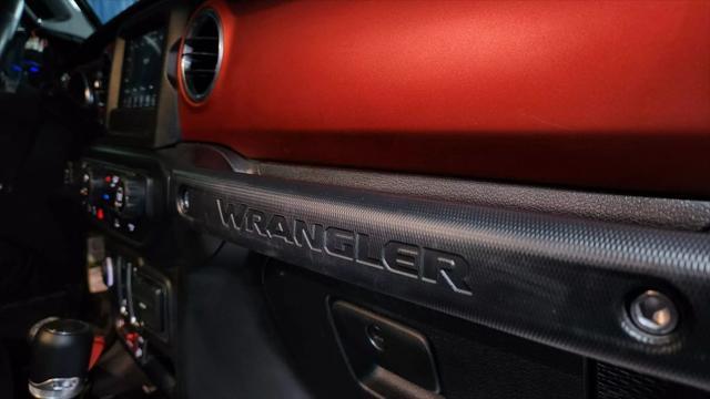 Photo of 2021 Green Jeep Wrangler