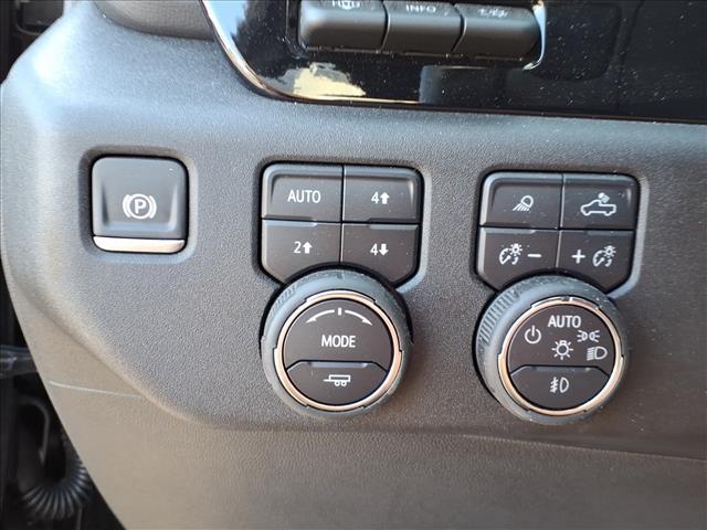Photo of 2025 Black Chevrolet Silverado 2500