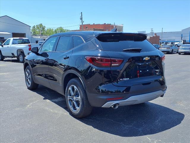 Photo of 2025 Black Chevrolet Blazer