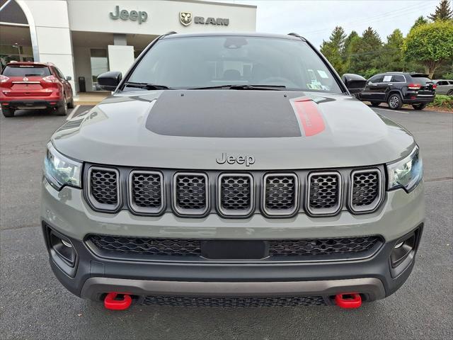 Photo of 2024 Sting Gray Clearcoat Jeep Compass