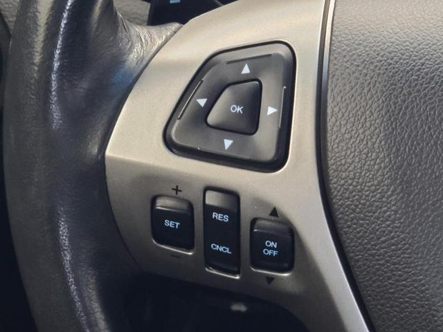 Photo of 2018 Magnetic Metallic Ford Taurus