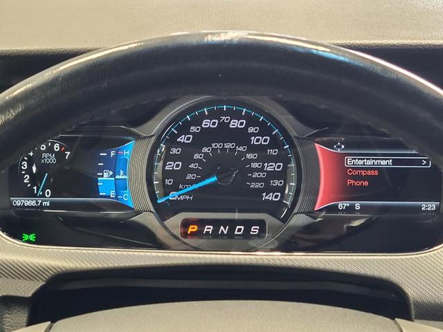 Photo of 2018 Magnetic Metallic Ford Taurus