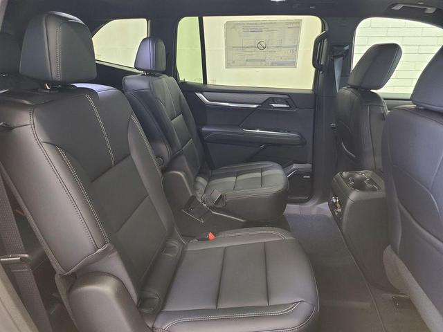 Photo of 2025 Volcanic Red GMC Acadia