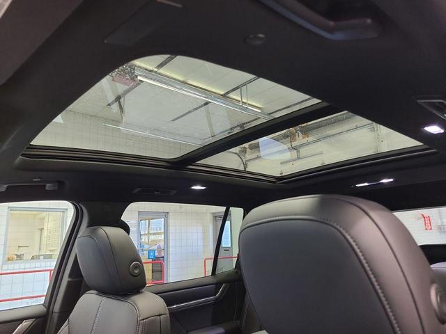 Photo of 2025 Volcanic Red GMC Acadia