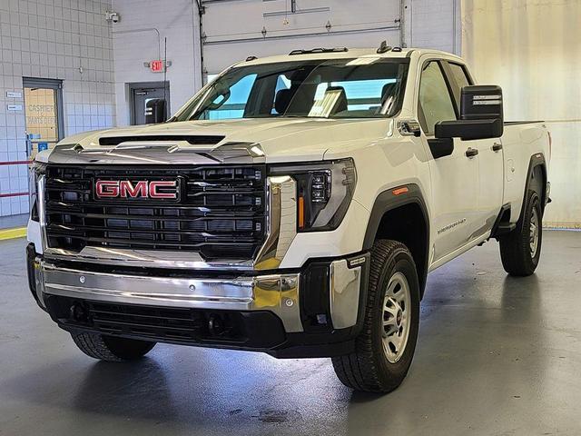 Photo of 2025 Summit White GMC Sierra 2500