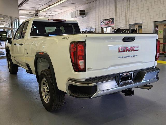 Photo of 2025 Summit White GMC Sierra 2500