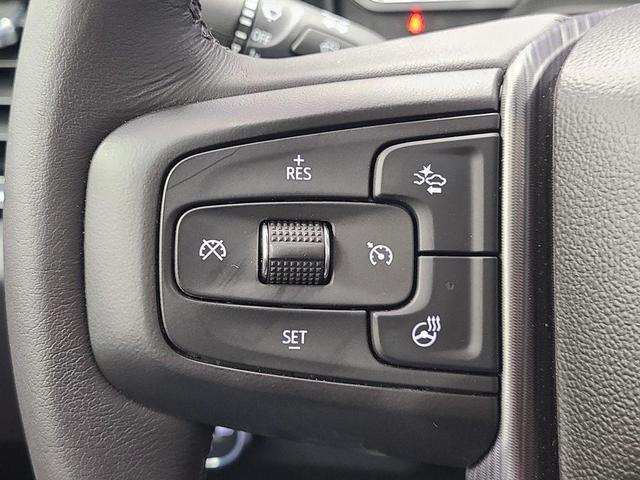 Photo of 2024 Onyx Black GMC Sierra 2500