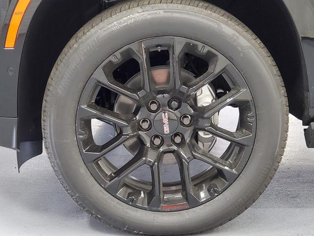 Photo of 2025 Onyx Black GMC Yukon