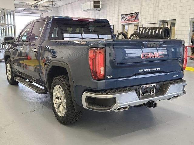 Photo of 2022 Pacific Blue Metallic GMC Sierra 1500 Limited