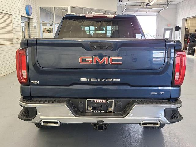 Photo of 2022 Pacific Blue Metallic GMC Sierra 1500 Limited