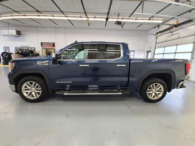 Photo of 2022 Pacific Blue Metallic GMC Sierra 1500 Limited