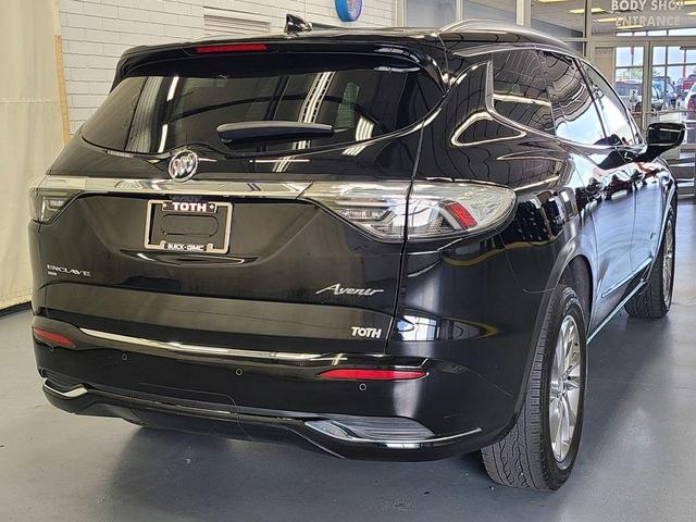 Photo of 2022 Ebony Twilight Metallic Buick Enclave