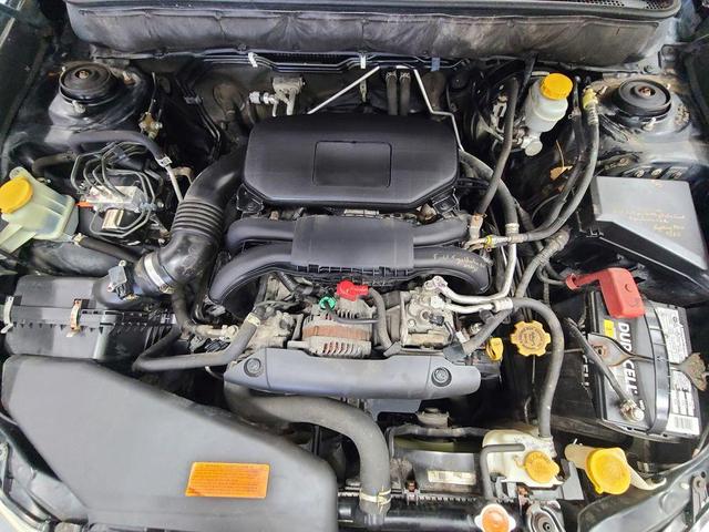 Photo of 2012 Crystal Black Silica Subaru Outback