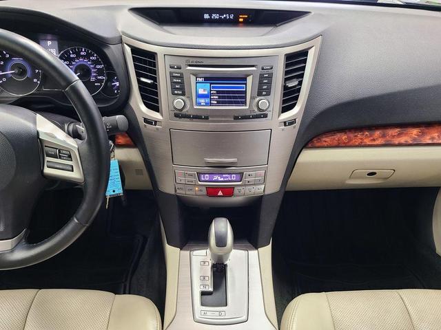 Photo of 2012 Crystal Black Silica Subaru Outback
