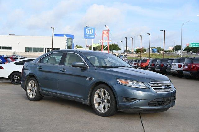 2010 Ford Taurus
