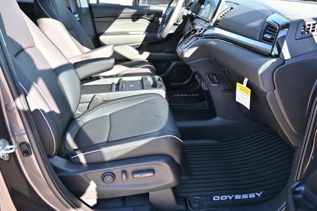 Photo of 2026 Modern Steel Metallic Honda Odyssey