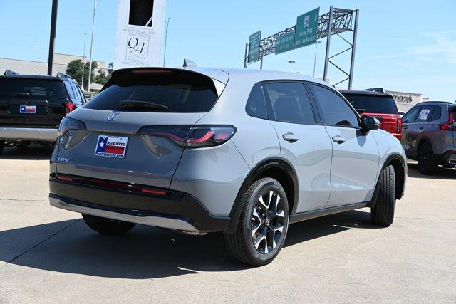 Photo of 2026 Urban Gray Pearl Honda HR-V