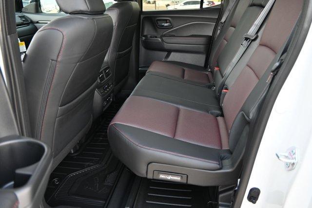 Photo of 2025 Platinum White Pearl Honda Ridgeline
